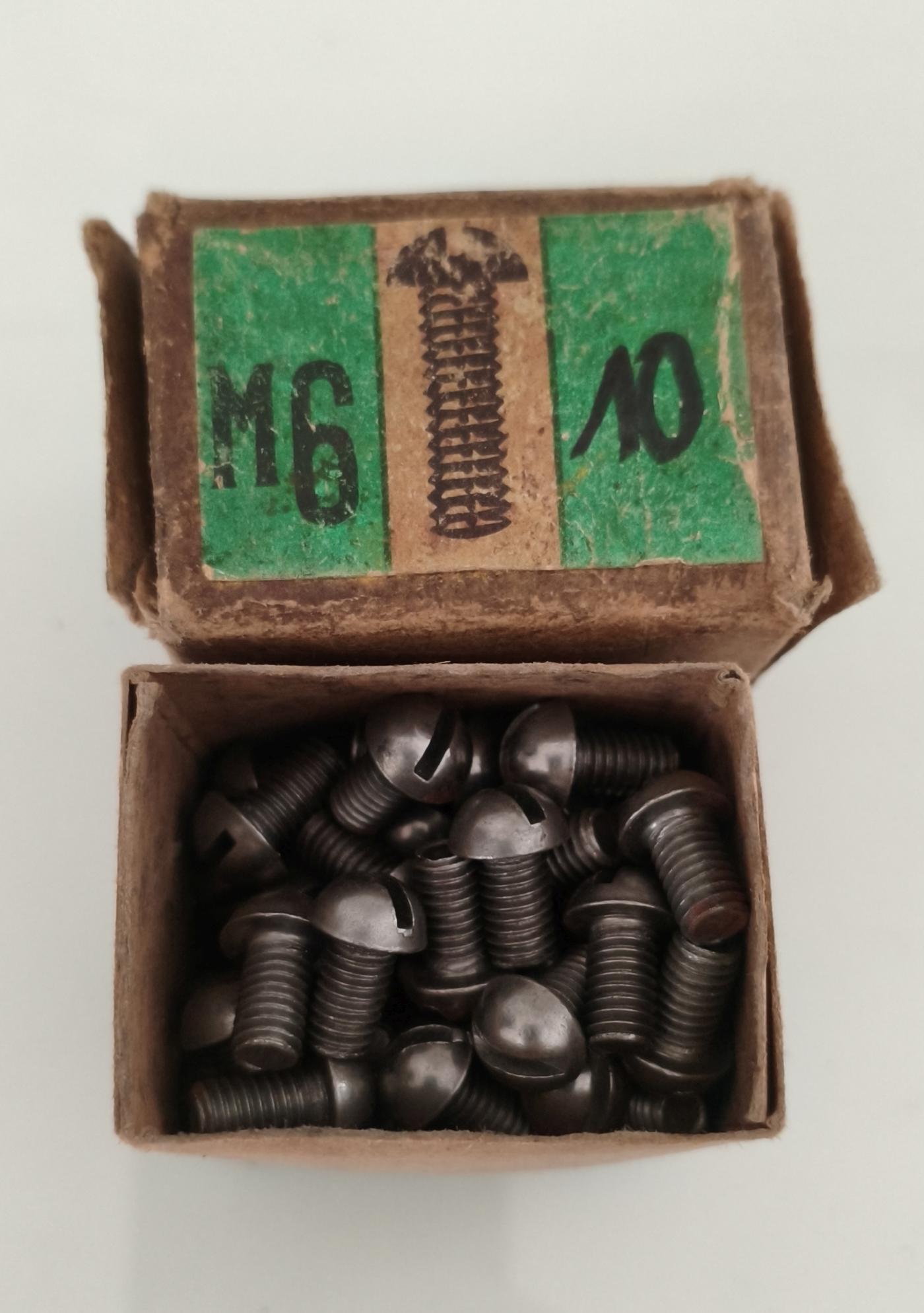 Schraube Halbrundkopf DIN 86 Eisen blank